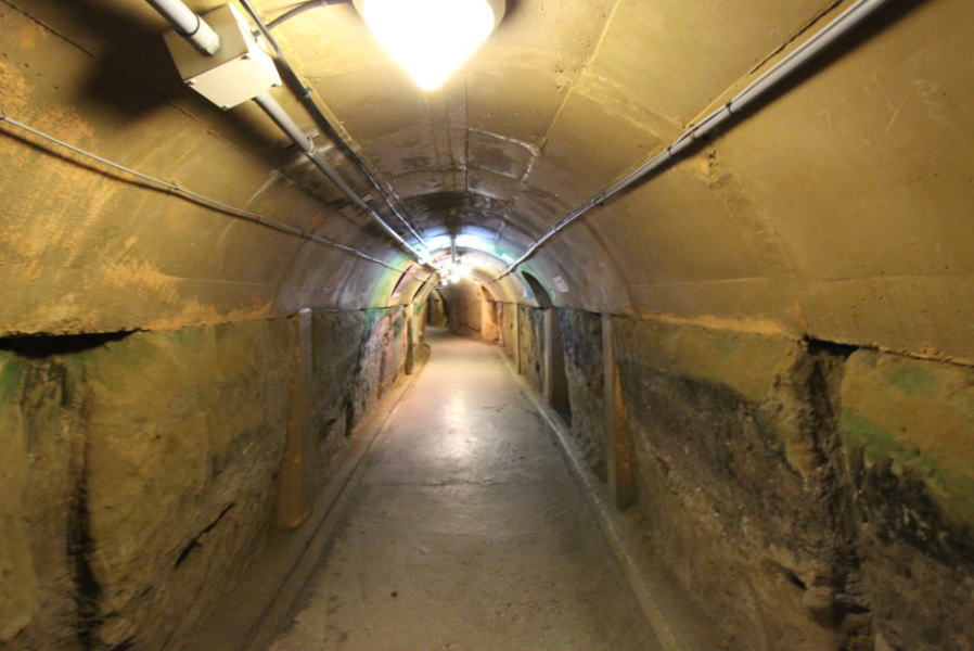 旧海軍司令部壕